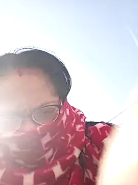 heenage online show from February 9, 3:59 am