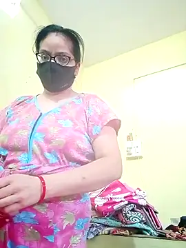 Snapshot of heenage chatting on October 8, 5:20 am heenage online show from October 8, 5:20 am