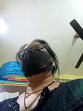 Snapshot of heenage chatting on March 1, 4:33 pm heenage online show from March 1, 4:33 pm