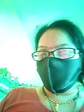 Snapshot of heenage chatting on February 13, 5:58 am heenage online show from February 13, 5:58 am