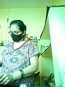 heenage online show from April 11, 5:48 am