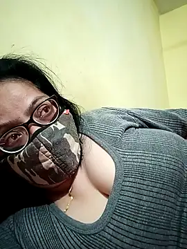 Snapshot of heenage chatting on November 21, 1:04 am heenage online show from November 21, 1:04 am