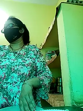 Snapshot of heenage chatting on March 10, 5:11 am heenage online show from March 10, 5:11 am