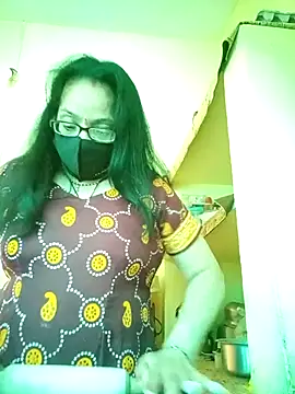 Snapshot of heenage chatting on March 11, 5:35 am heenage online show from March 11, 5:35 am