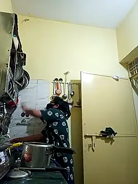 Snapshot of heenage chatting on March 20, 2:53 pm heenage online show from March 20, 2:53 pm