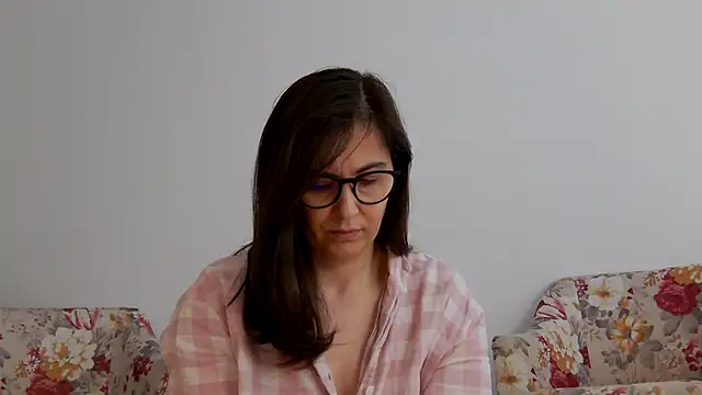 SophieeRain online show from October 17, 8:39 am