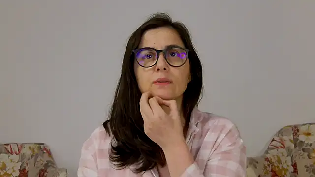 SophieeRain online show from September 26, 6:15 pm