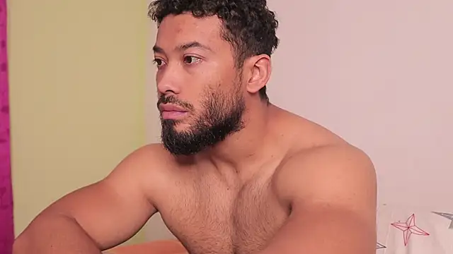 Snapshot of freddsexxx chatting on November 28, 2:39 pm freddsexxx online show from November 28, 2:39 pm