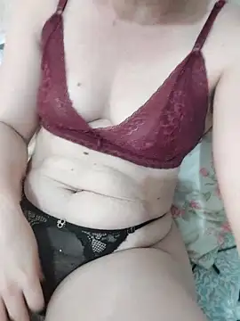 lettygreco online show from November 12, 10:19 am