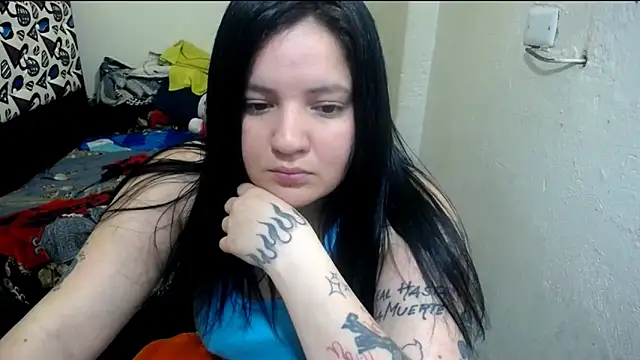 shopyymessyy online show from June 8, 11:27 pm