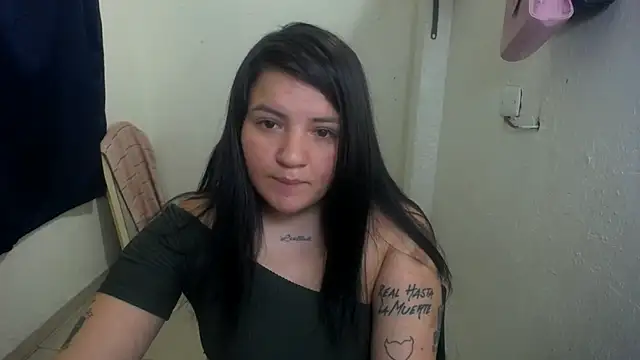 Snapshot of shopyymessyy chatting on September 13, 7:25 pm shopyymessyy online show from September 13, 7:25 pm