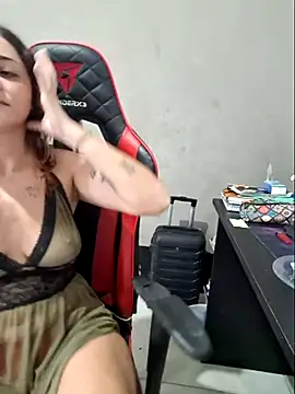 luuhcat09 online show from April 17, 11:57 am