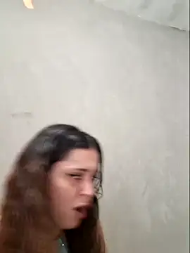 luuhcat09 online show from November 9, 6:01 pm