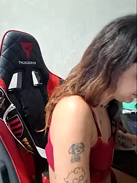 luuhcat09 online show from February 2, 7:02 pm