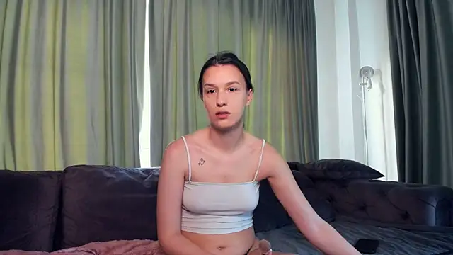 LaraStone69 online show from June 20, 5:45 am