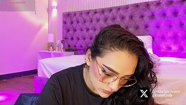 EMILYY FOXY online show from March 9, 7:28 pm