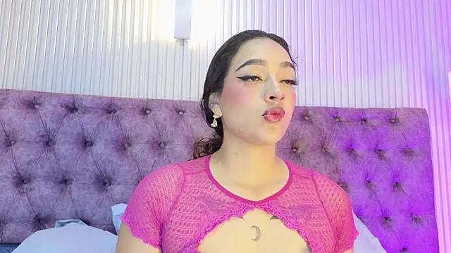 EMILYY FOXY online show from February 14, 7:03 pm