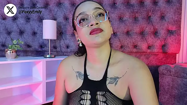 EMILYY FOXY online show from May 17, 7:03 pm