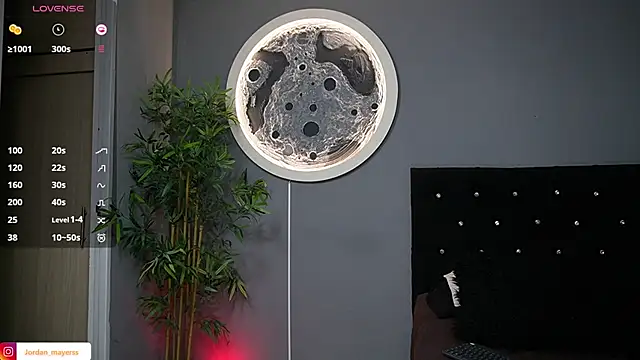 jordan mayers02 online show from February 16, 9:08 am