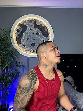 Snapshot of jordan_mayers02 chatting on December 15, 9:15 am jordan mayers02 online show from December 15, 9:15 am