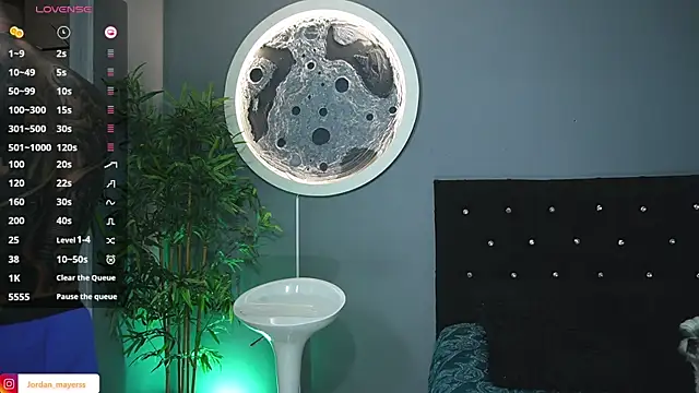 jordan mayers02 online show from March 20, 10:05 am