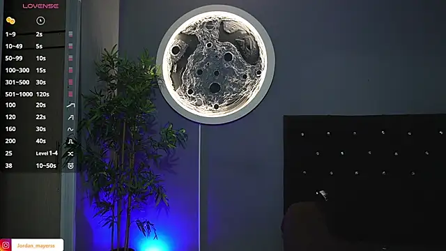 jordan mayers02 online show from February 17, 9:06 am