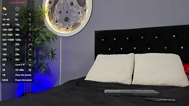 Snapshot of jordan_mayers02 chatting on November 27, 9:04 pm jordan mayers02 online show from November 27, 9:04 pm