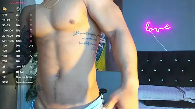 Snapshot of jordan_mayers02 chatting on February 7, 9:05 am jordan mayers02 online show from February 7, 9:05 am