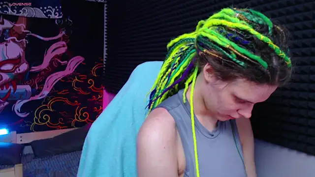 KIKI Krash online show from November 4, 9:57 am