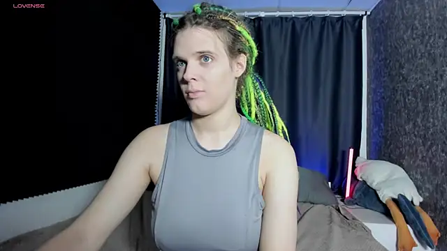 KIKI Krash online show from October 5, 9:55 am