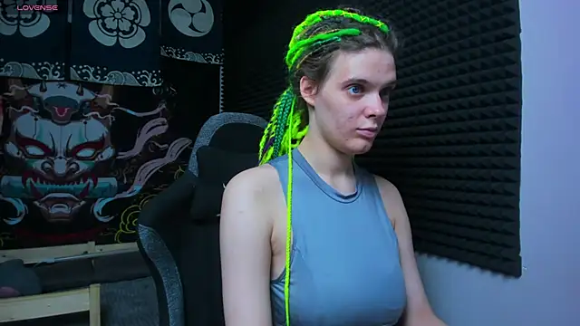 KIKI Krash online show from October 7, 10:05 am