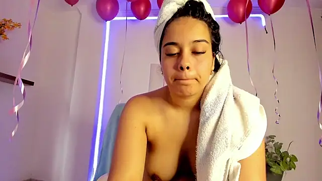 anniesweet- online show from November 4, 1:37 pm