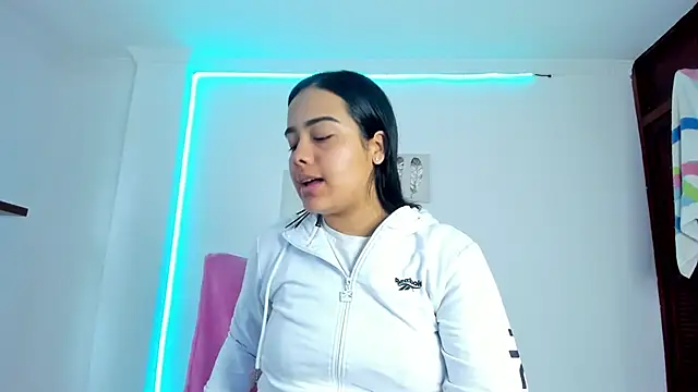 anniesweet- online show from April 23, 1:46 pm