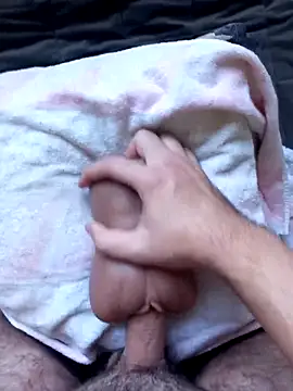 Snapshot of mattarm3122 chatting on September 17, 11:23 am mattarm3122 online show from September 17, 11:23 am