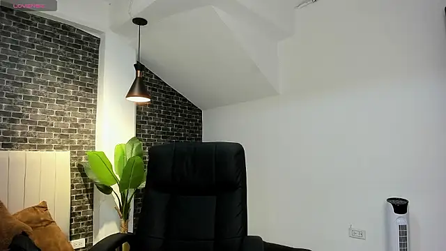 Dantesuarez28 online show from February 5, 8:32 am