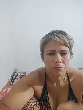 gretasexcy online show from February 26, 8:14 am