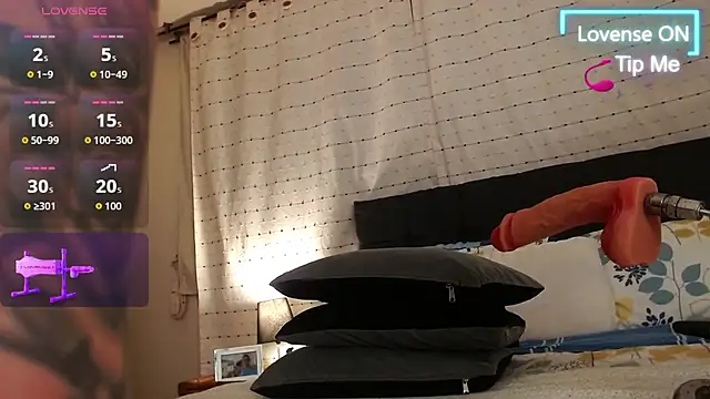 Hornymoan online show from February 19, 11:12 pm