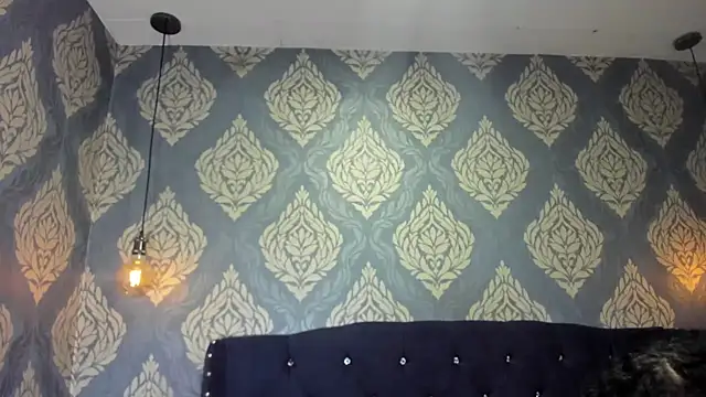 Snapshot of Sofiacowperx chatting on September 10, 2:27 pm Sofiacowperx online show from September 10, 2:27 pm