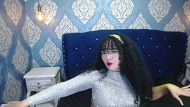 Snapshot of Sofiacowperx chatting on September 26, 12:45 pm Sofiacowperx online show from September 26, 12:45 pm