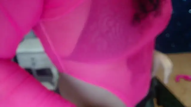 Snapshot of Sofiacowperx chatting on October 23, 12:37 pm Sofiacowperx online show from October 23, 12:37 pm