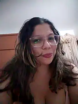 Snapshot of Carliina_Soussa chatting on January 19, 3:21 am Carliina Soussa online show from January 19, 3:21 am