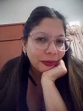 Carliina Soussa online show from May 21, 12:30 am