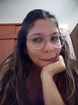 Carliina Soussa online show from May 4, 11:51 pm