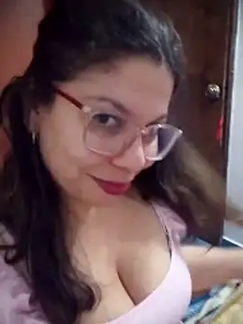Carliina Soussa online show from May 29, 11:11 pm