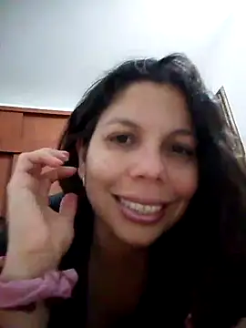 Snapshot of Carliina_Soussa chatting on February 25, 2:36 am Carliina Soussa online show from February 25, 2:36 am