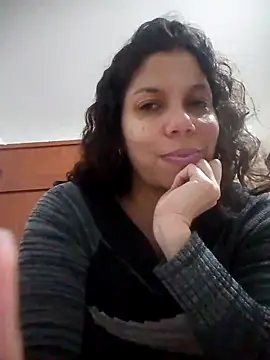 Snapshot of Carliina_Soussa chatting on March 19, 1:32 am Carliina Soussa online show from March 19, 1:32 am