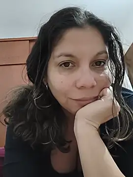 Snapshot of Carliina_Soussa chatting on July 3, 10:38 pm Carliina Soussa online show from July 3, 10:38 pm