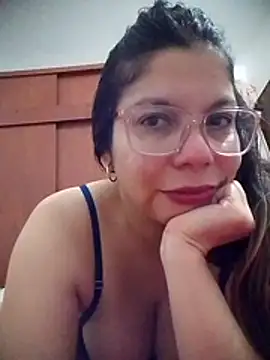 Snapshot of Carliina_Soussa chatting on June 8, 1:39 am Carliina Soussa online show from June 8, 1:39 am