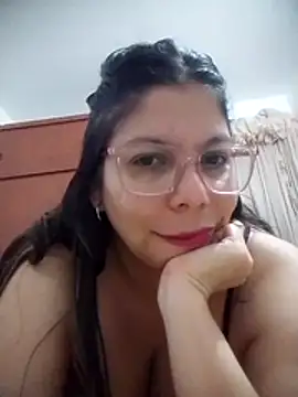 Carliina Soussa online show from April 10, 11:23 pm