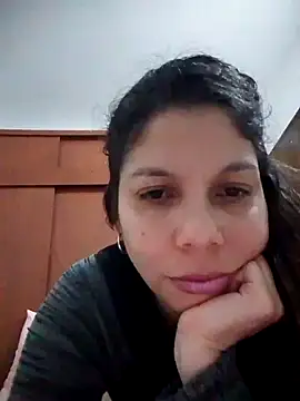 Snapshot of Carliina_Soussa chatting on March 18, 4:51 am Carliina Soussa online show from March 18, 4:51 am
